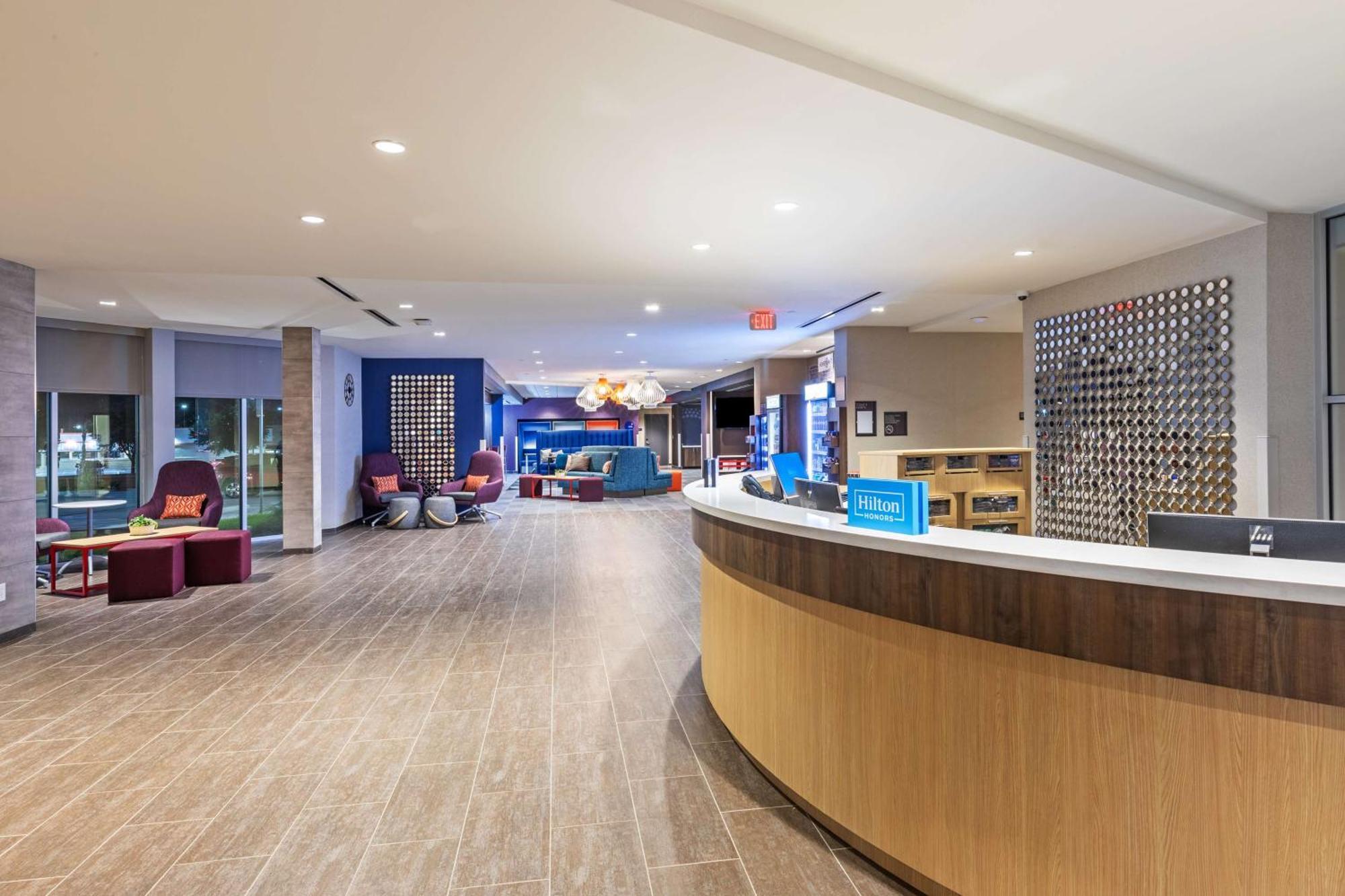 Hotel Tru By Hilton Laredo Airport Area, Tx Exterior foto